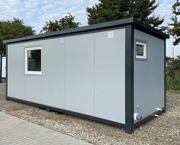 Container 6×2,40m + toilet, douche en keuken