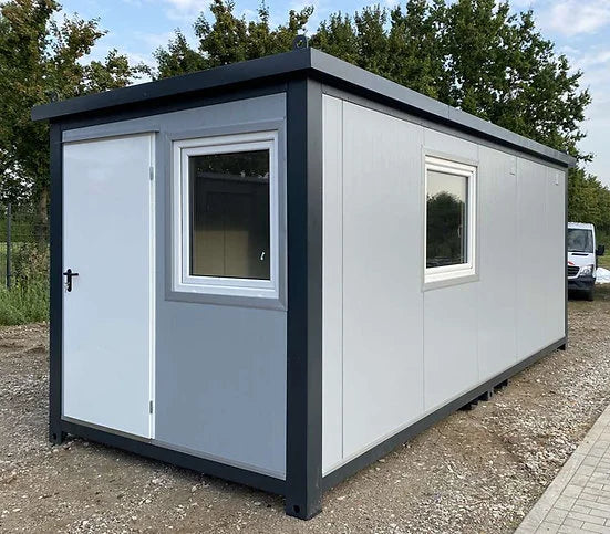 Container 6×2,40m + toilet, douche en keuken
