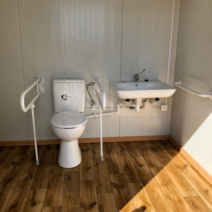 Sanitaire container van sandwichpanelen, 6,00 × 3,00 m