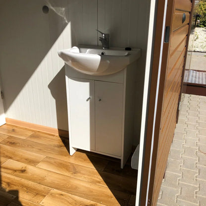 Sanitaire container van sandwichpanelen, 6,00 × 3,00 m