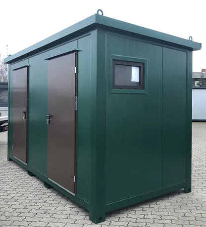 Toiletcabine voor twee personen, 4x2 meter, met douche.