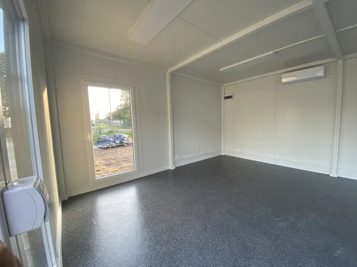 Kantoorcontainer 6x4,70m