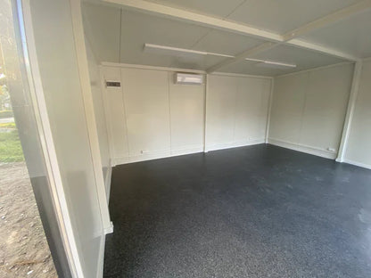 Kantoorcontainer 6x4,70m